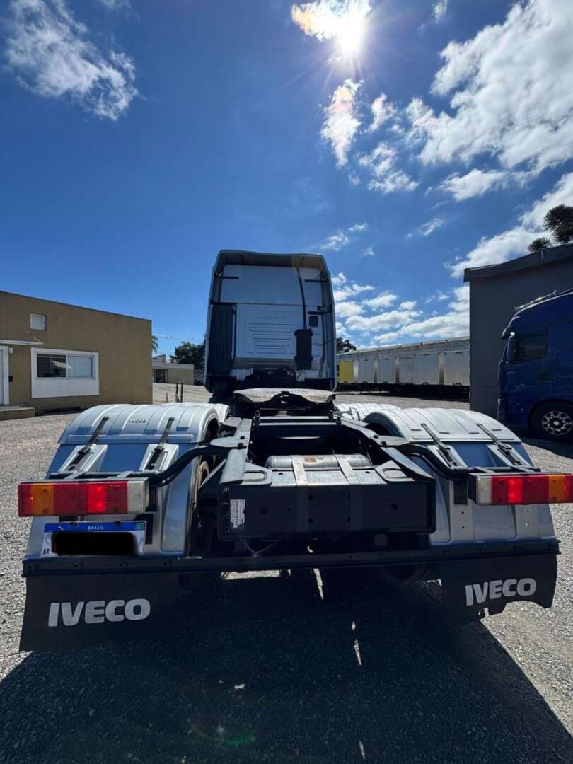 Caminhão IVECO HI WAY 440 Cavalo Mecânico ANO 2020 de Geração Caminhões e Carretas no Paraná
