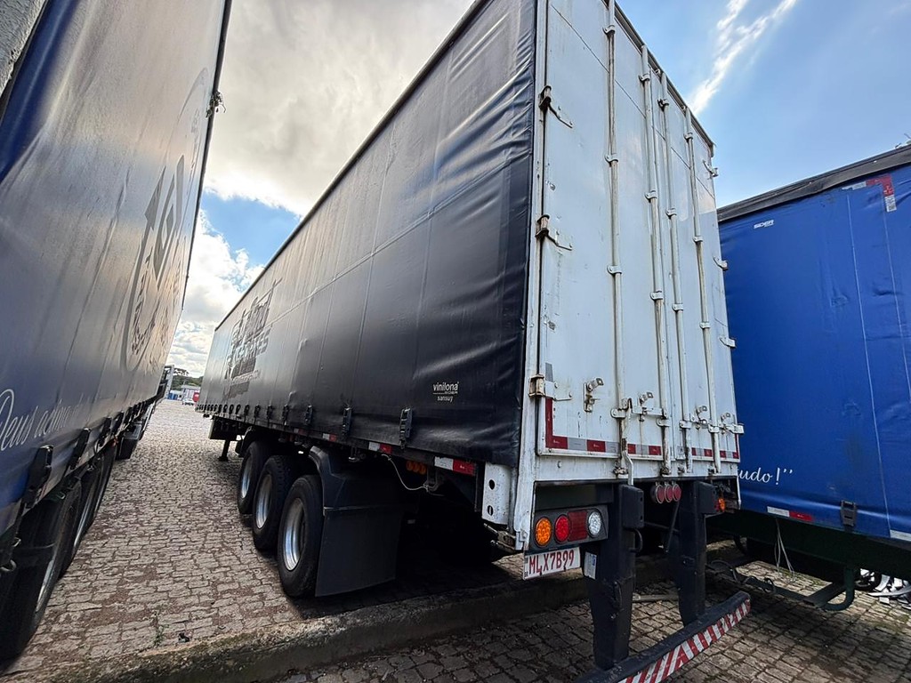 Caminhão FORD CARGO 2842 Conjunto Cavalo + Carreta ANO 2014 de Geração Caminhões e Carretas no Paraná