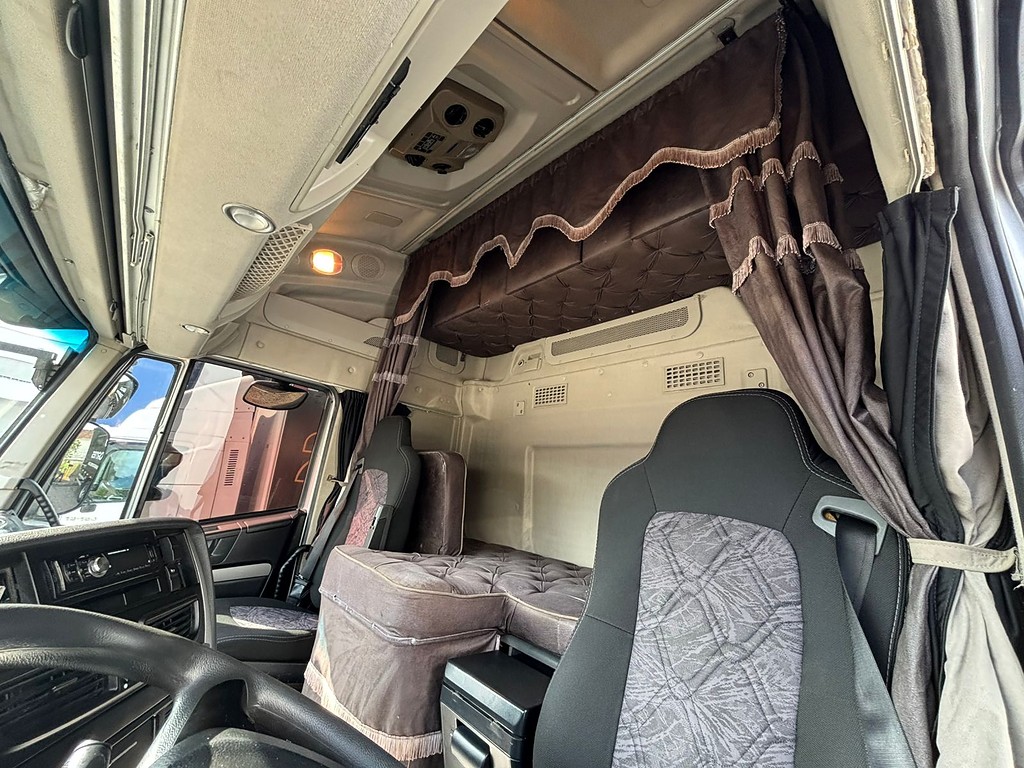 Caminhão IVECO HI WAY 440 Cavalo Mecânico ANO 2020 de Geração Caminhões e Carretas no Paraná