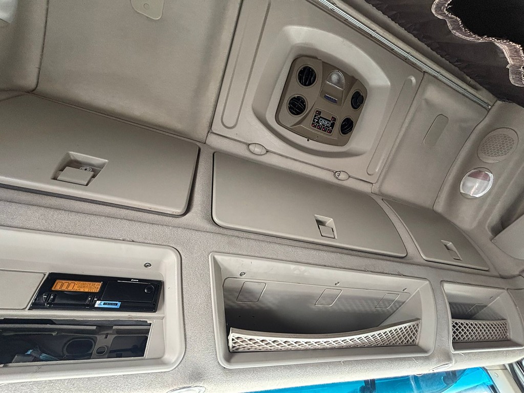 Caminhão IVECO HI WAY 440 Cavalo Mecânico ANO 2020 de Geração Caminhões e Carretas no Paraná