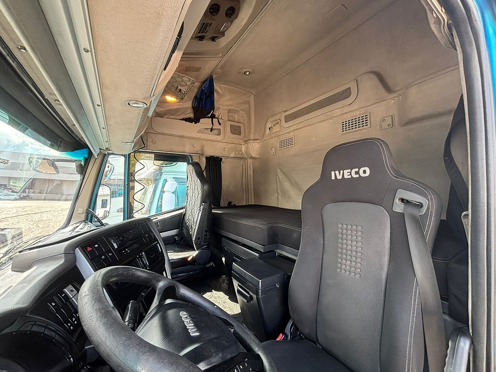 Caminhão IVECO HI WAY 440 Cavalo Mecânico ANO 2019 de Geração Caminhões e Carretas no Paraná