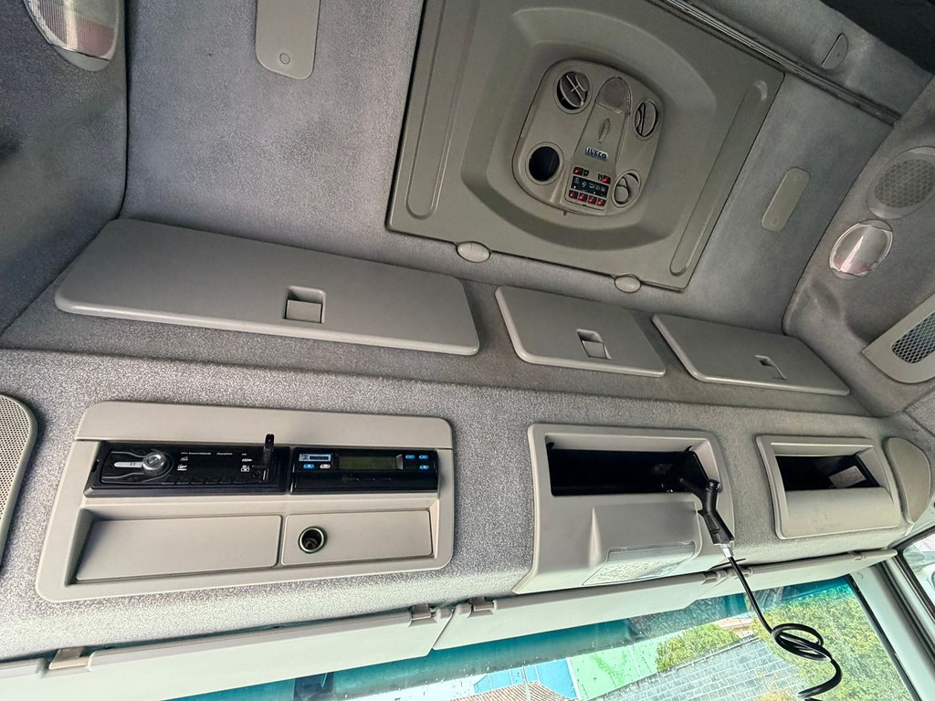 Caminhão IVECO STRALIS 440 Cavalo Mecânico ANO 2013 de Geração Caminhões e Carretas no Paraná