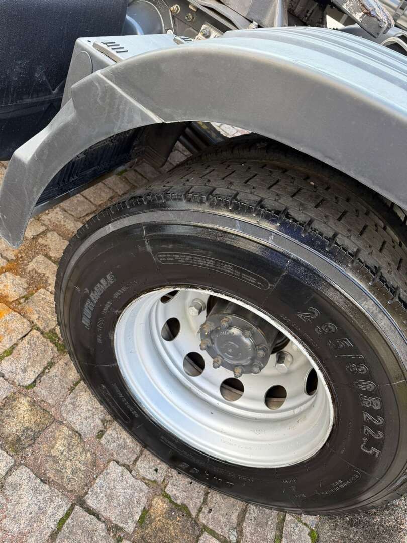 Caminhão VOLVO VM 330 Cavalo Mecânico ANO 2021 de Geração Caminhões e Carretas no Paraná