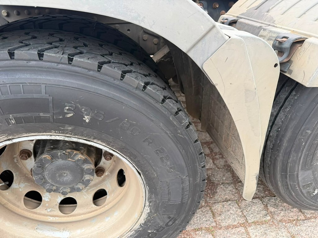 Caminhão MERCEDES BENZ MB 2544 Cavalo Mecânico ANO 2016 de Geração Caminhões e Carretas no Paraná