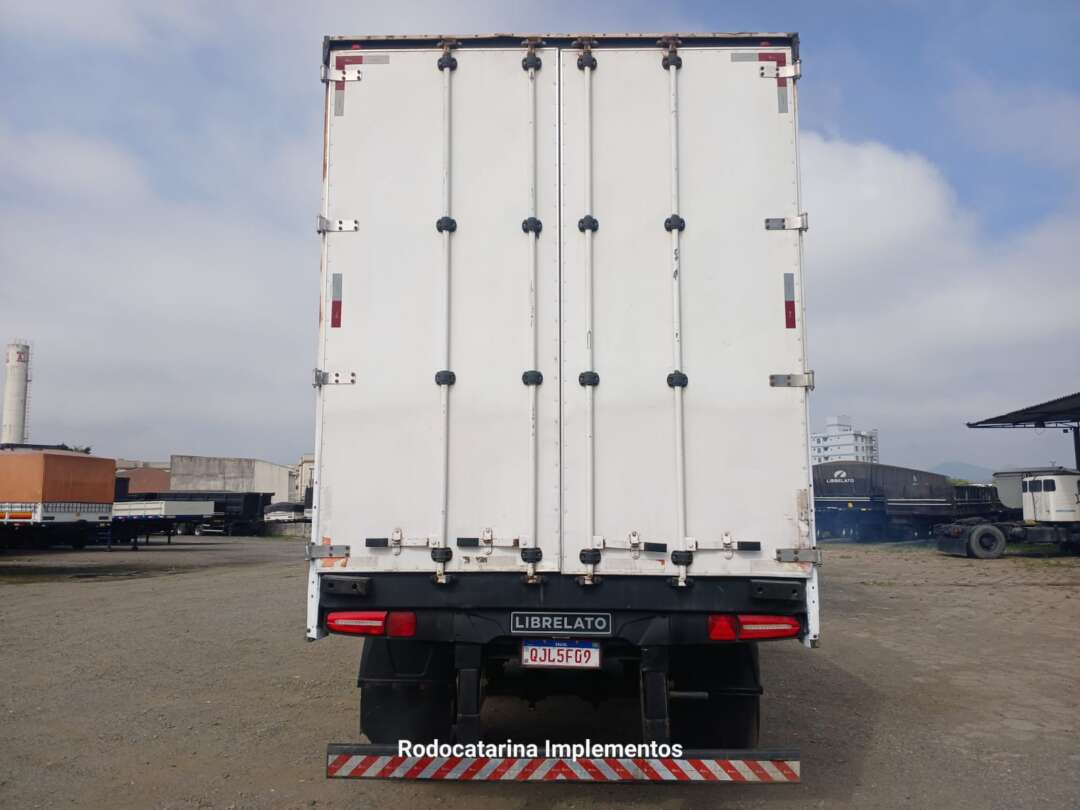 Carreta SEMI-REBOQUE BAU SIDER Librelato ANO 2019 1+1+1 Vanderleia de Rodocatarina Implementos LTDA na Santa Catarina