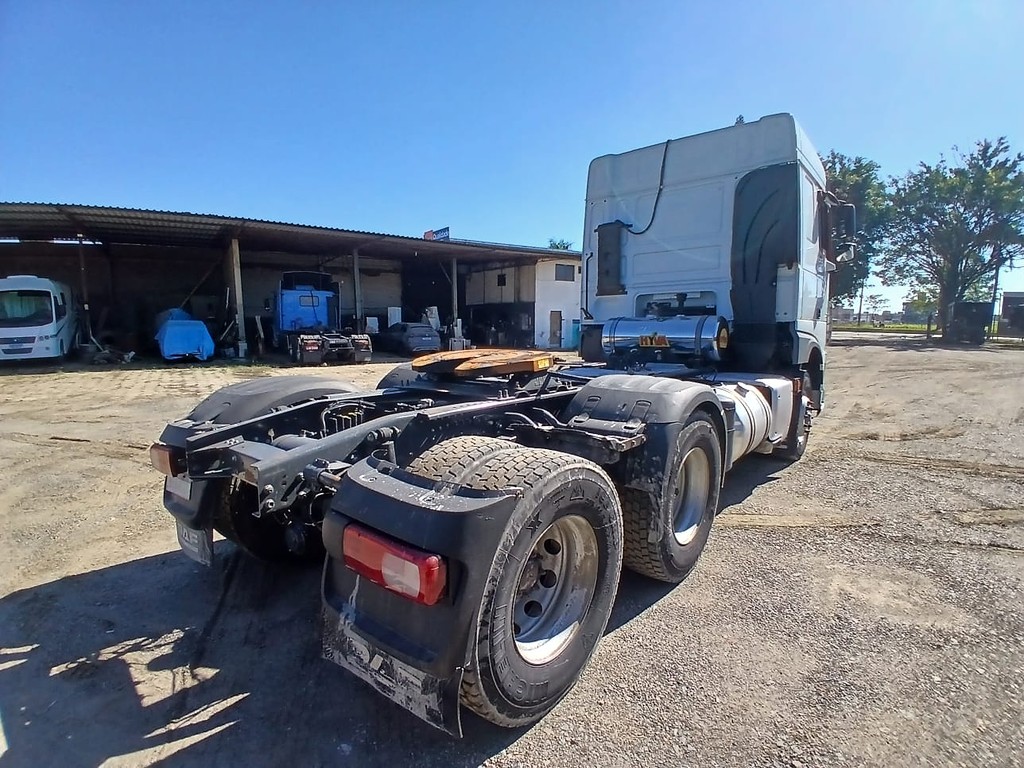 Caminhão DAF XF 530 Cavalo Mecânico ANO 2021 de Rodocatarina Implementos LTDA na Santa Catarina