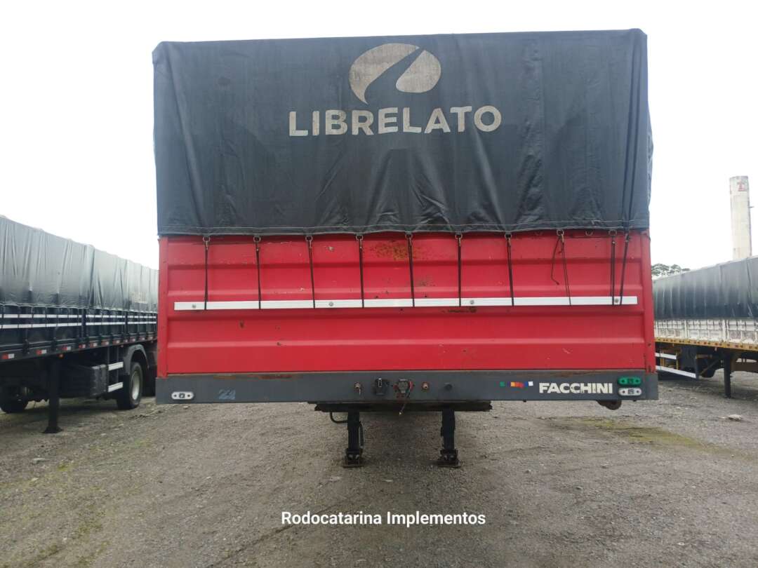 Carreta SEMI-REBOQUE CARGA SECA Facchini ANO 2021 1+1+1 Vanderleia de Rodocatarina Implementos LTDA na Santa Catarina