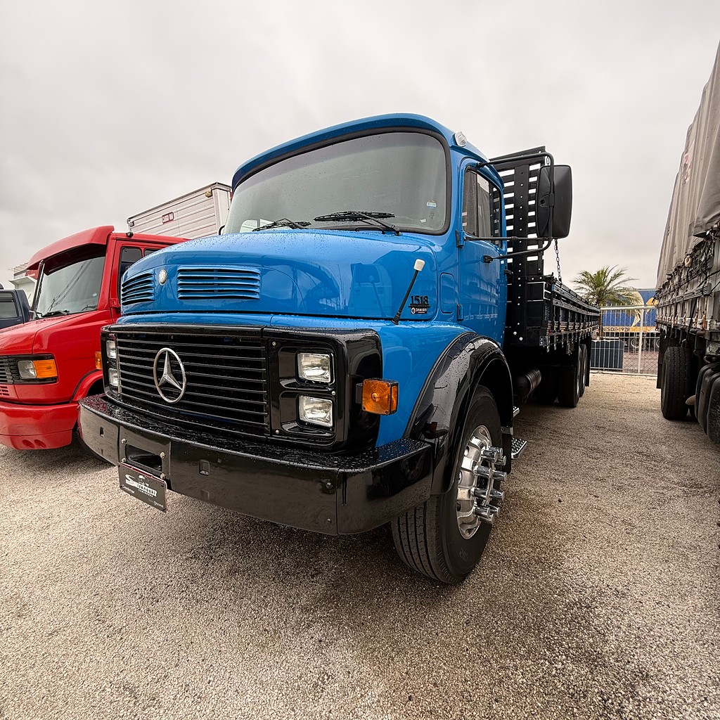 Caminhão MERCEDES BENZ MB 1518 Carroceria ANO 1988 de Sizanoski Caminhões no Paraná
