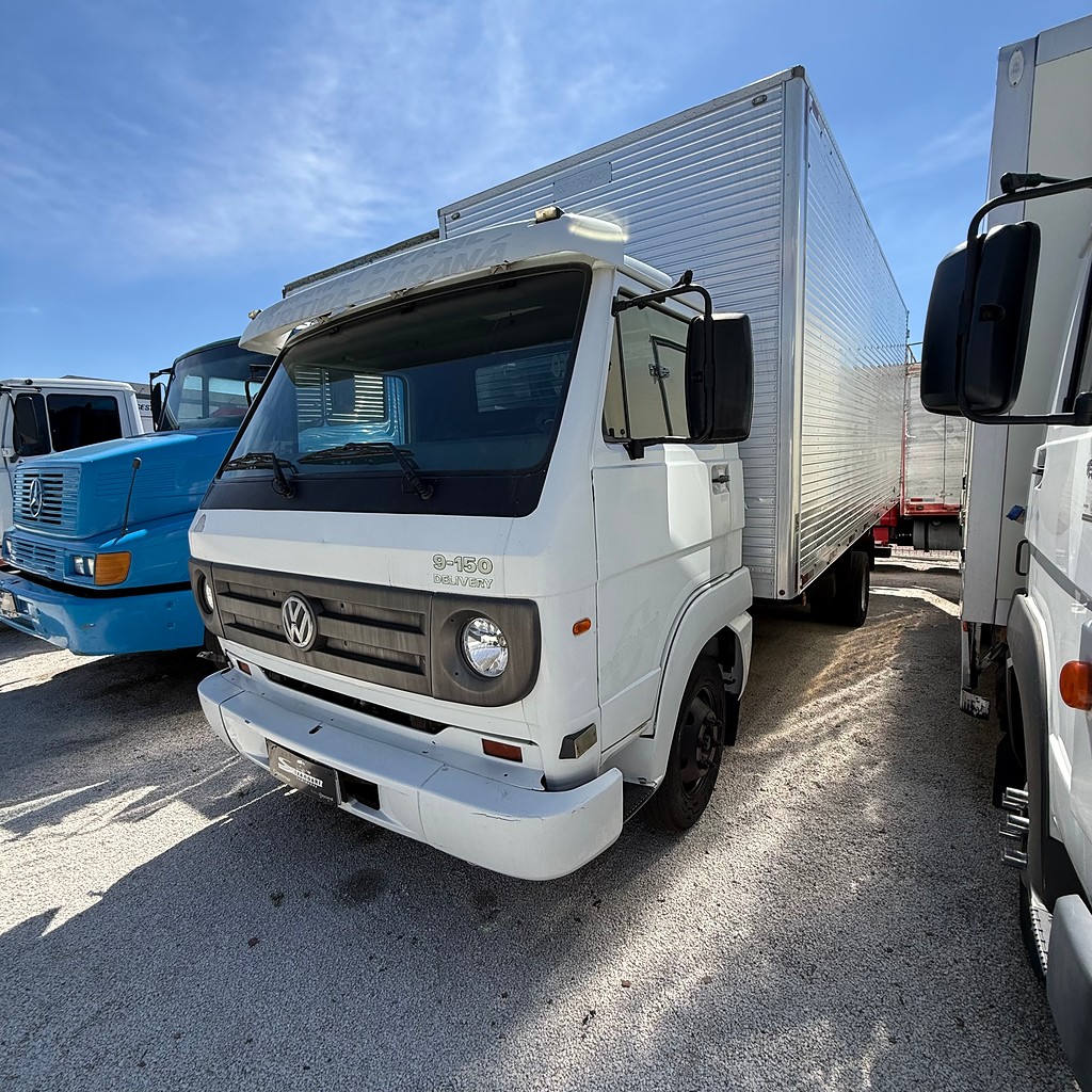 Caminhão VOLKSWAGEN VW 9150 Baú Furgão ANO 2011 de Sizanoski Caminhões no Paraná
