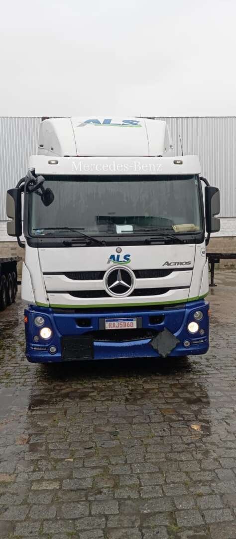 Caminhão MERCEDES BENZ MB 2546 Cavalo Mecânico ANO 2020 de ALS Transportes na Santa Catarina