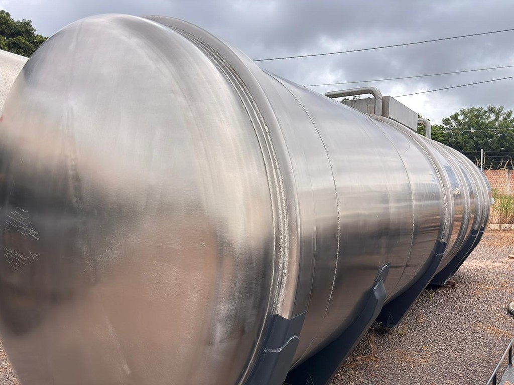 Carreta BITREM TANQUE INOX Randon ANO 2010 1 Eixo de 13 Caminhões em São Paulo